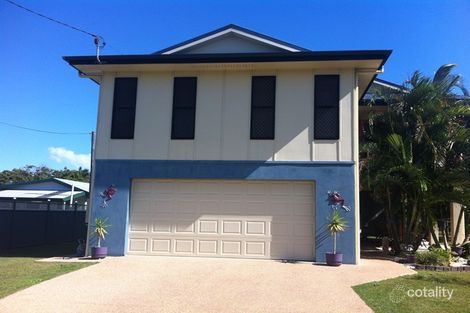 10 Powers St, Burnett Heads, QLD 4670