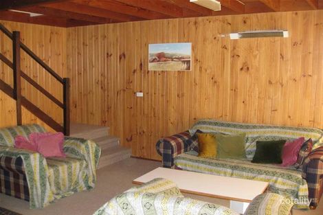 Property photo of 12 Jerrara Drive East Jindabyne NSW 2627