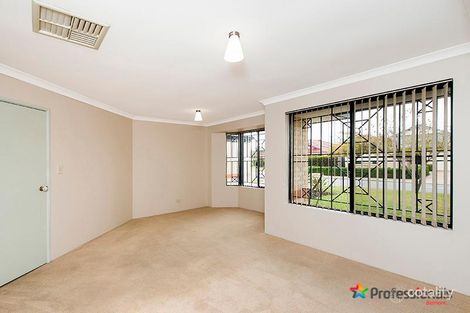 Property photo of 20 Courtland Crescent Redcliffe WA 6104