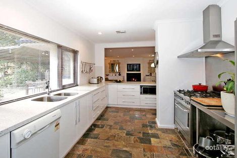 Property photo of 67 Ford Road Lesmurdie WA 6076