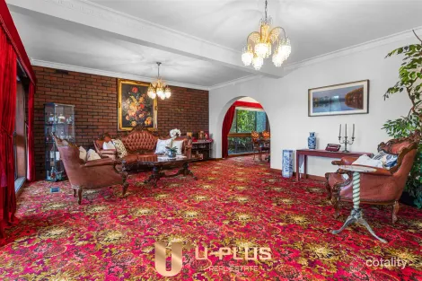 Property photo of 23 Chartwell Drive Wantirna VIC 3152