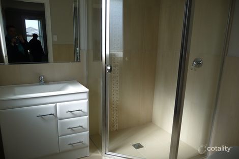 Property photo of 27 Oystercatcher Street Aberglasslyn NSW 2320