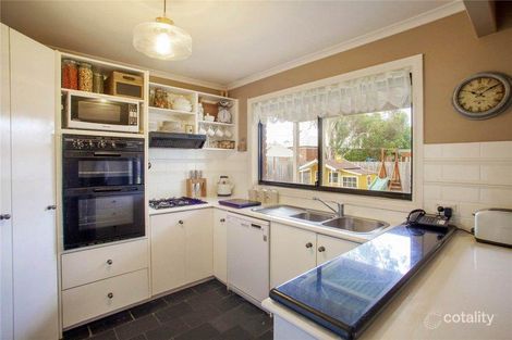 Property photo of 11 Andrea Court Lara VIC 3212