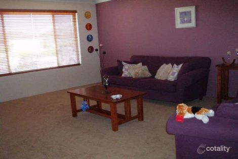 Property photo of 42 Chatsworth Drive Hocking WA 6065