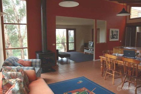 Property photo of 32 Salisbury Road Mount Macedon VIC 3441