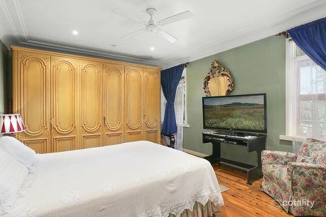 Property photo of 313 Waterloo Road Greenacre NSW 2190