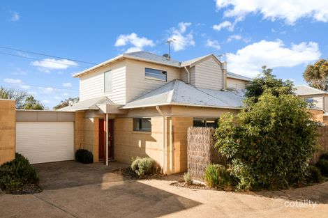 2/1 Wyndham Ave, Cowes, VIC 3922