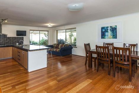 Property photo of 8 Castlereagh Circle Port Kennedy WA 6172