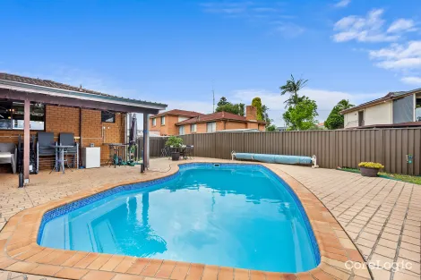 Property photo of 423 Reddall Parade Mount Warrigal NSW 2528