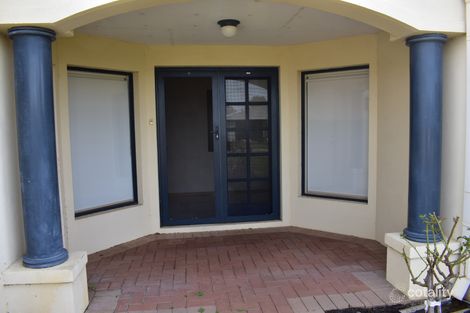 Property photo of 15 Ritchie Drive Rockingham WA 6168