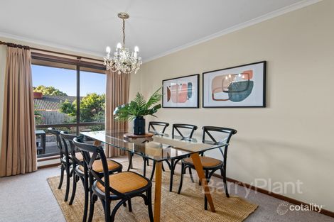 Property photo of 140 Argyle Way Wantirna South VIC 3152