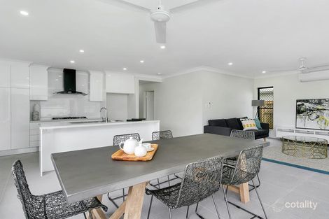 Property photo of 42 Bulleringa Loop Mount Peter QLD 4869