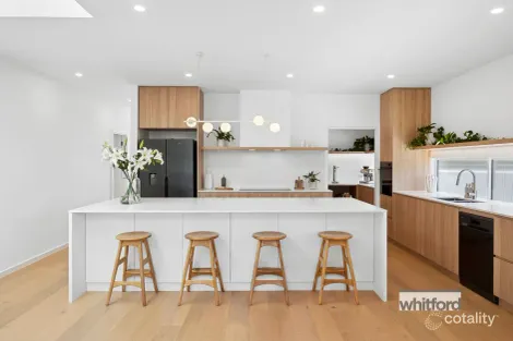 Property photo of 5 June Avenue Hamlyn Heights VIC 3215