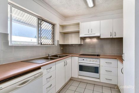 Property photo of 3/41 Erneton Street Newmarket QLD 4051