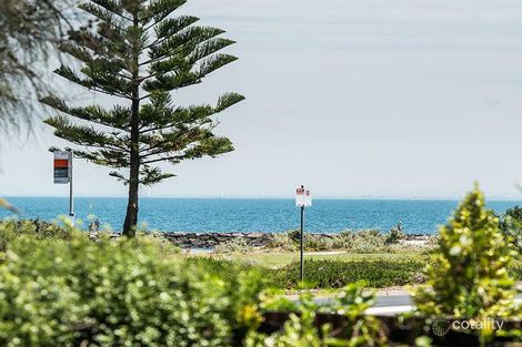Property photo of 15/15 Beach Road Hampton VIC 3188