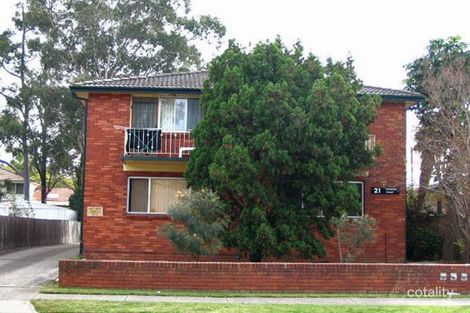 Property photo of 2/21 Toongabbie Road Toongabbie NSW 2146