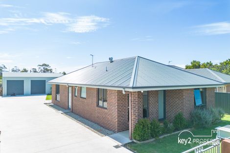 199 Mainwaring St, Beauty Point, TAS 7270