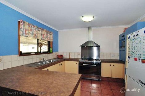 Property photo of 39 Voltaire Crescent Petrie QLD 4502