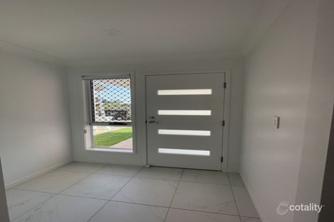 Property photo of 2/47 Trevi Circuit Logan Reserve QLD 4133