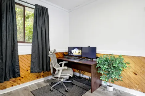 Property photo of 29 Avon Road Avonsleigh VIC 3782