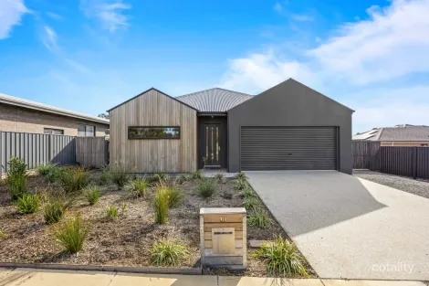 10 Evans Park Dr, Ararat, VIC 3377
