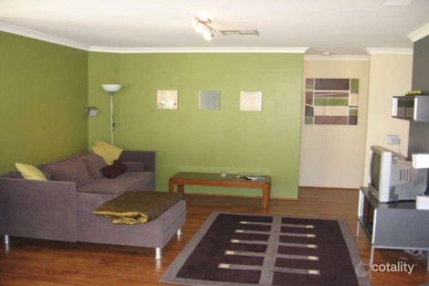 Property photo of 31 Hambly Crescent Canning Vale WA 6155