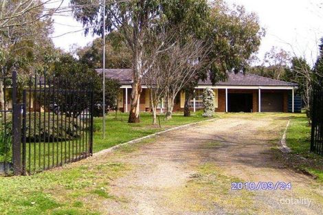 Property photo of 16 Louise Lane Lancefield VIC 3435