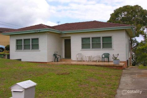 Property photo of 70 Diamond Head Drive Budgewoi NSW 2262