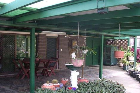 Property photo of 21 Corsloot Street Regents Park QLD 4118