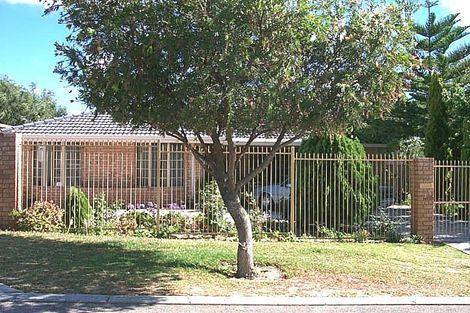 35 Mcfarlane Cir, Mirrabooka, WA 6061