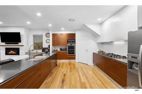 Property photo of 26 Highlander Street Torquay VIC 3228