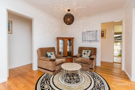 Property photo of 20 Cooinbil Crescent Kooringal NSW 2650