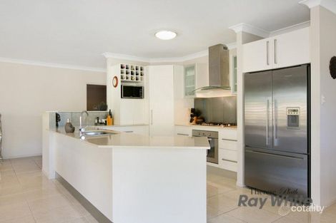Property photo of 121 Fitzmaurice Drive Bentley Park QLD 4869