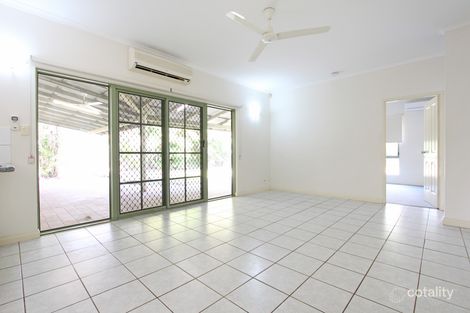 Property photo of 10 Edgecumbe Court Gray NT 0830