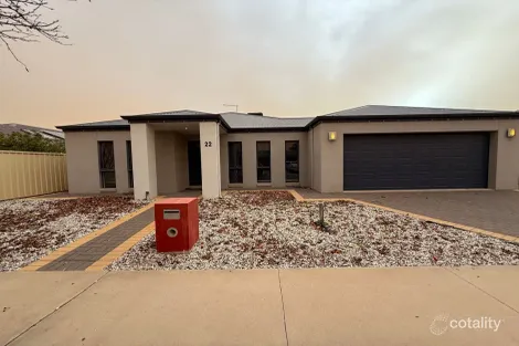 Property photo of 22 Oasis Boulevard Mildura VIC 3500