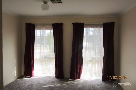 Property photo of 28 Mirambeek Road Hoppers Crossing VIC 3029
