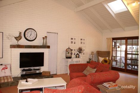 Property photo of 24 Ironbark Road Chapel Hill QLD 4069