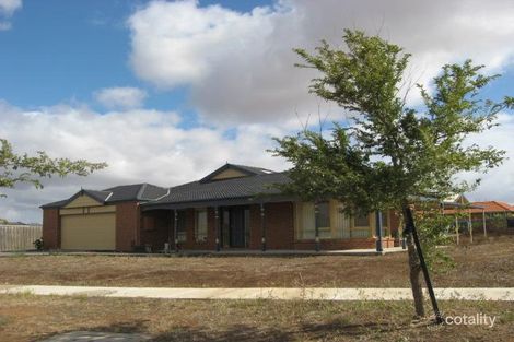 10 Stillia Ct, Hillside, VIC 3037