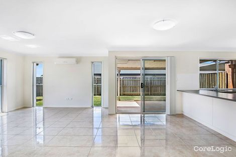 Property photo of 1/8 Devoran Street Kleinton QLD 4352