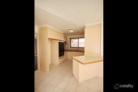 Property photo of 25 Sunbird Crescent Hoppers Crossing VIC 3029