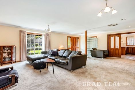 Property photo of 1/37 Roland Avenue Strathmore VIC 3041