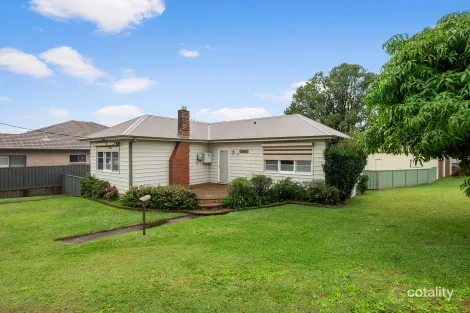 23 Lurnea Cres, Valentine, NSW 2280