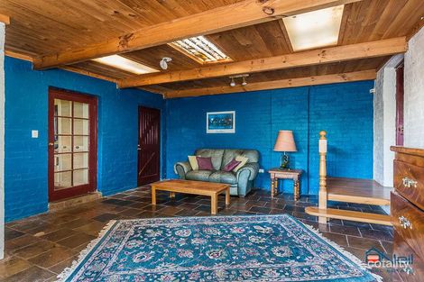 Property photo of 111 Roberts Road Kelmscott WA 6111