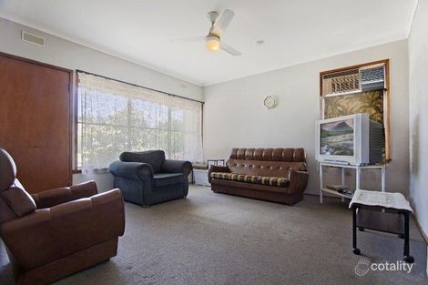 Property photo of 11 Finch Avenue Eaglehawk VIC 3556