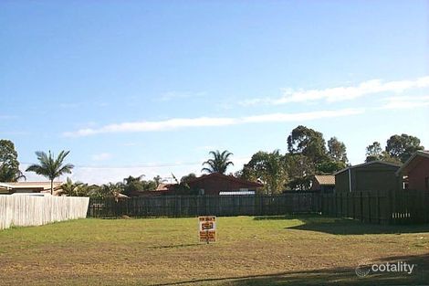 33 Banksia St, Point Vernon, QLD 4655