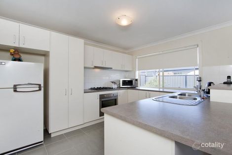 Property photo of 19 Dexter Grove Point Cook VIC 3030