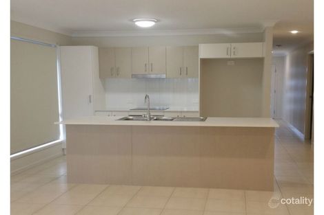 Property photo of 27 Spica Crescent Coomera QLD 4209