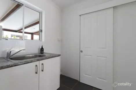 Property photo of 8 Teewah Street Dicky Beach QLD 4551