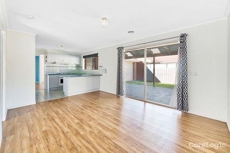 Property photo of 12 Greenmantle Close Cranbourne West VIC 3977