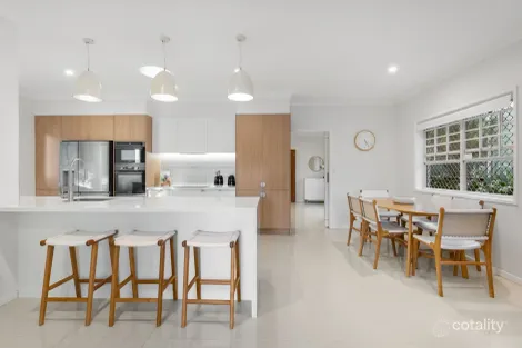 Property photo of 22 Beitz Avenue Labrador QLD 4215